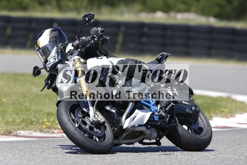 /Archiv-2025/48 25.08.2025 Cornu Master School ADR/blau-bleu/83